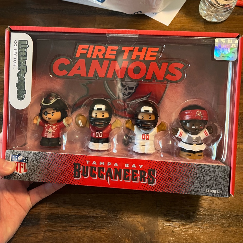 Tampa Bay Buccaneers Bucs Fisher Price Little People Collectible Set